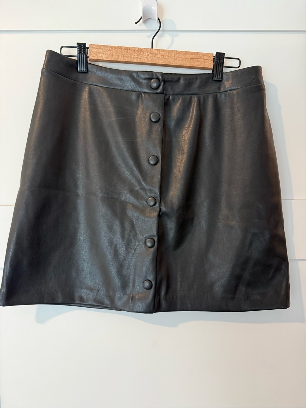 NWT Loft Imitation Leather Skirt - Black